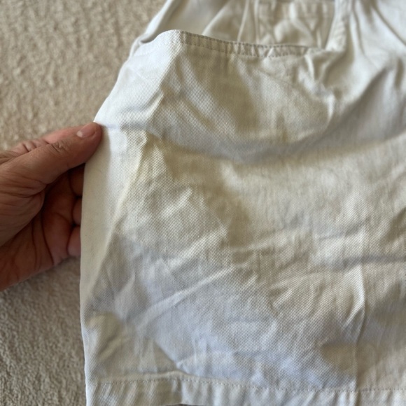 Vintage Runaway Bay High-Waisted White Cotton Shorts - Picture 10 of 10